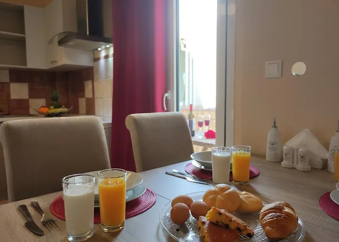 John's 1 In * ארגוסטולי