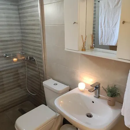 John's 1 In * Argostoli (Kefalonia)